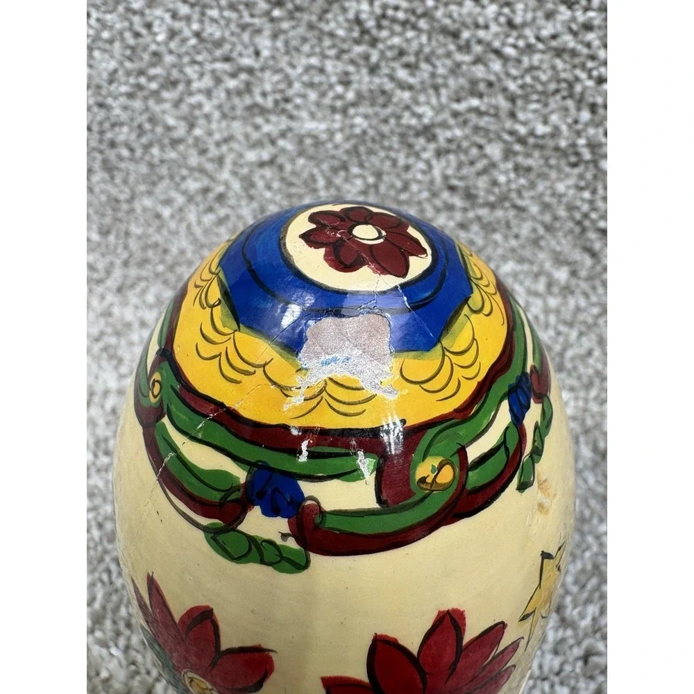 Hand Painted Wooden Nesting Eggs 5 Piece Set Folk Art Christmas‎ Vintage
